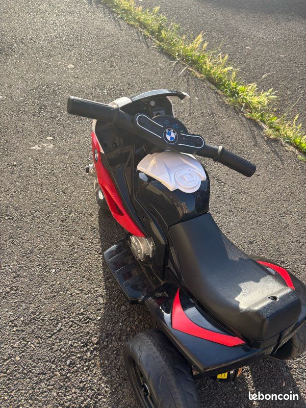 Moto électrique enfant (image 3)