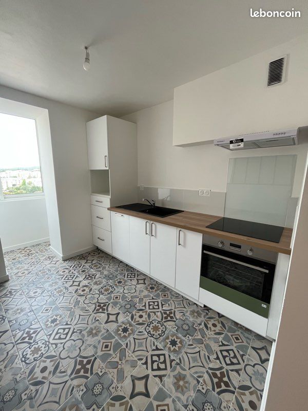 Appartement 3 pièces 65 m² · à Corte · 65 m² · 840 €