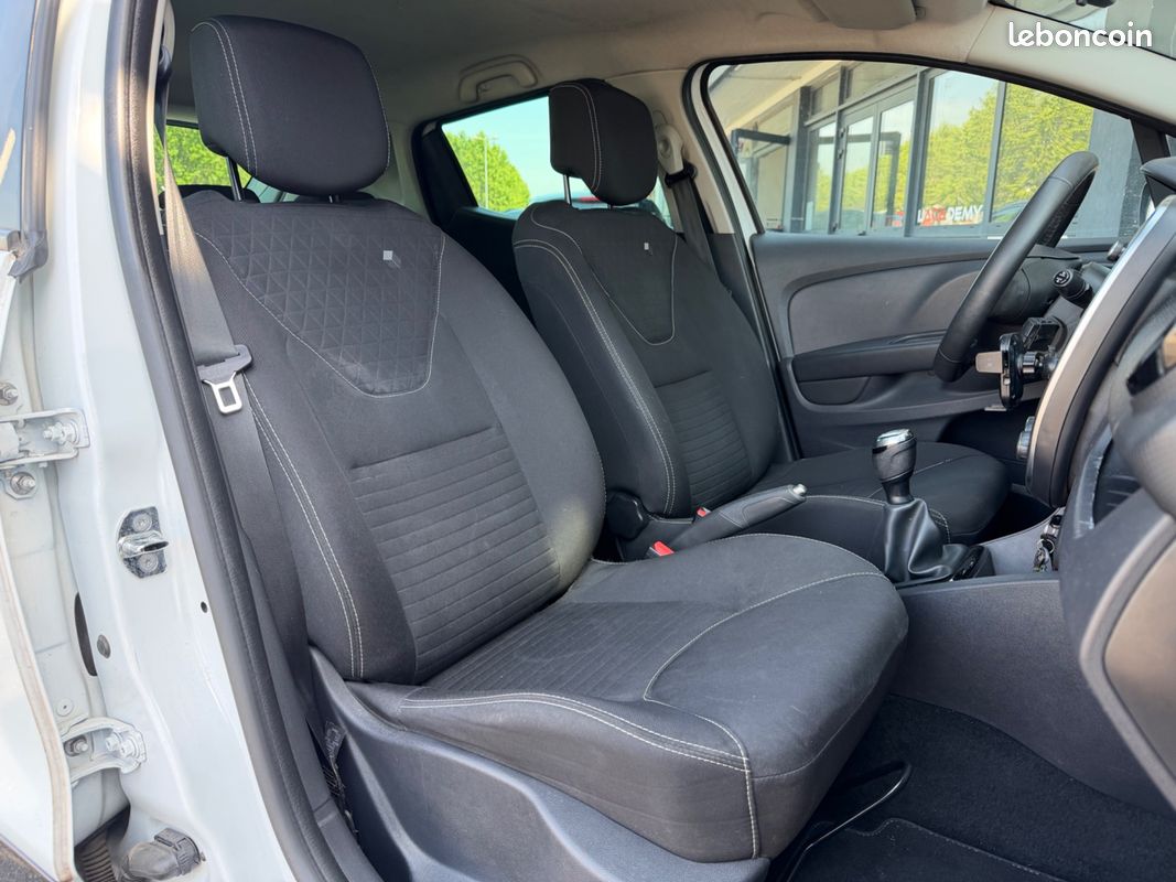 RENAULT CLIO 1.2 75 LIMITED COURROIE OK/ ENTRETIEN Ok (image 10)