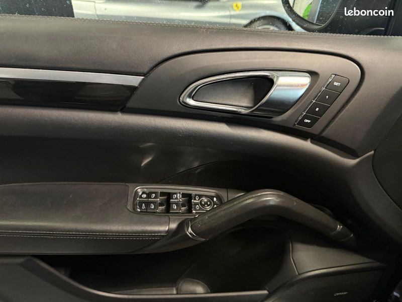 Porsche CAYENNE (958) V6 TIPTRONIC (image 15)