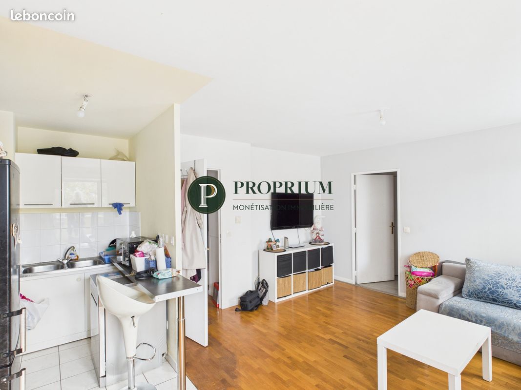 Parking 2 pièces 42 m² · à Saint-Ouen-sur-Seine · 42 m² · 177 000 €