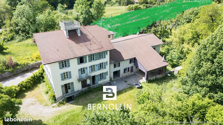 Maison 22 pièces 681 m²