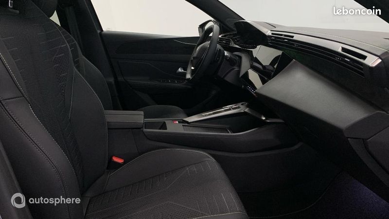 Peugeot 308 1.2 Hybrid 145ch GT e-DCS6 (image 15)