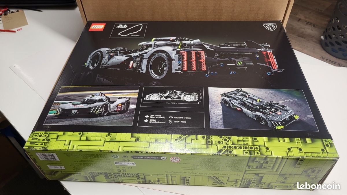 Lego technic 42156 PEUGEOT 9X8 24H Le Mans Hybrid Hypercar (image 5)