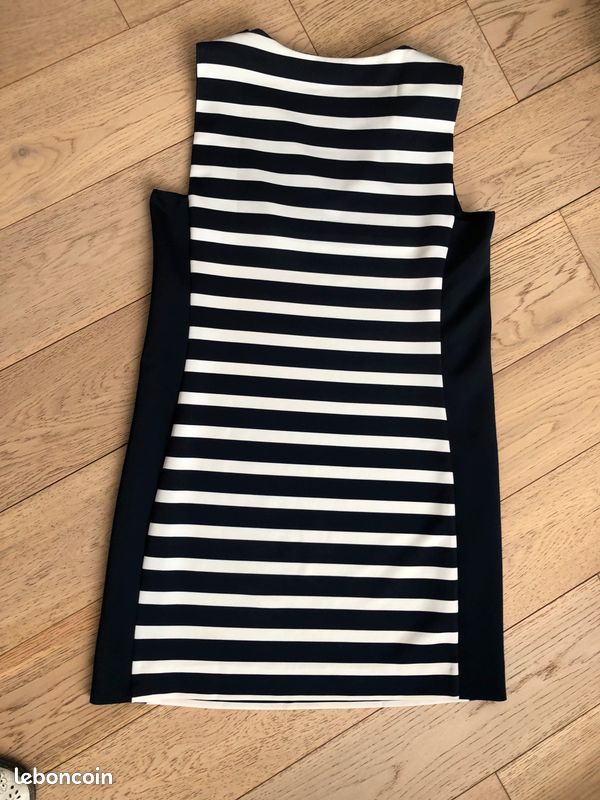Robe rayée bleu et blanche marque ZARA Taille S Taille 38 (image 3)
