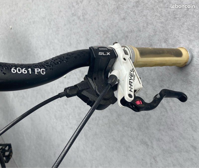 VTT tout suspendu Carbon 26 pouces (image 5)