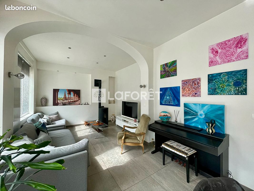 Maison 8 pièces 186 m² · à Valenciennes · 186 m² · 344 000 €