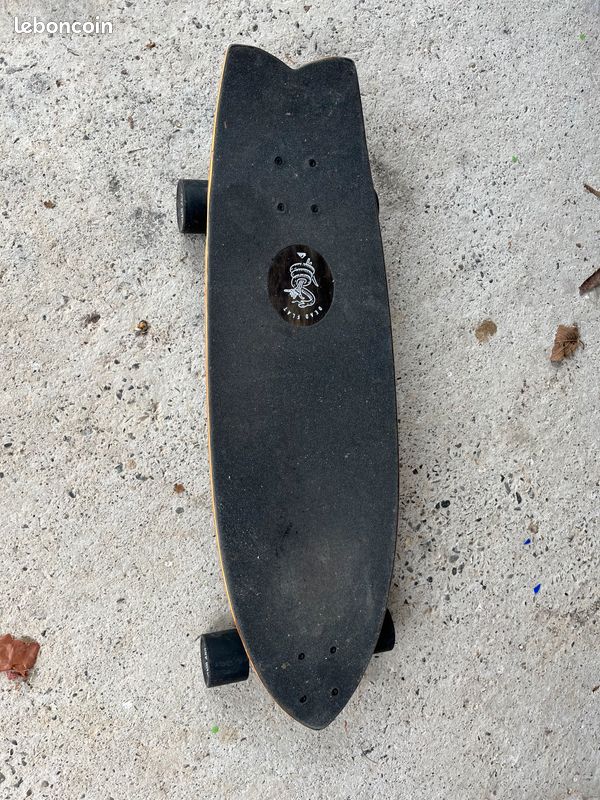 Skateboard adulte (image 1)