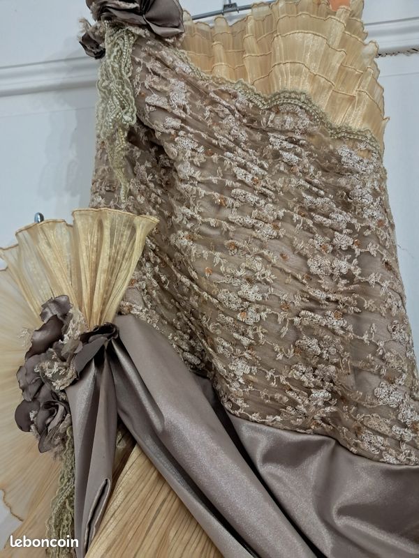 Robes de soirée où mariage (image 7)