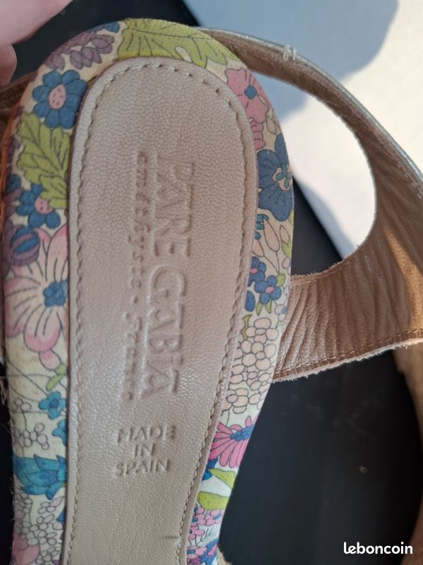 Sandales compensées dorées, taille 40, marque Pare Gabia (image 15)