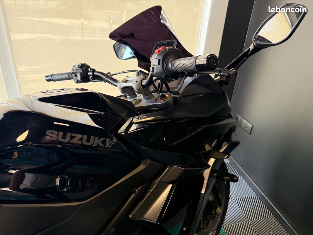 Suzuki GSX-S 1000 GT - 1ère main / GPS Tomtom / Bagagerie / Bulle haute Ermax (image 21)