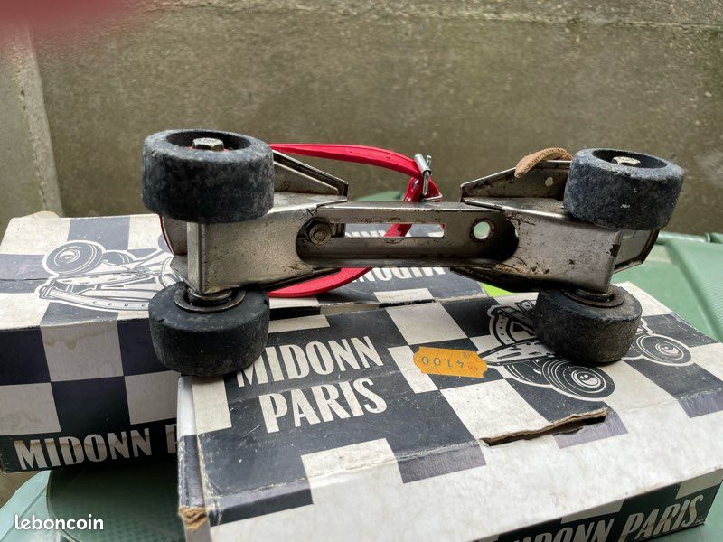 Patins à roulettes / roller quad vintage