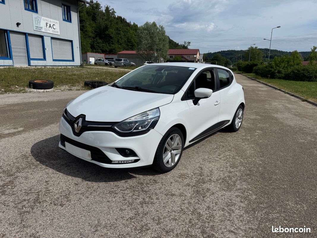 RENAULT CLIO IV TCe 90 - 19 Génération PREMIERE MAIN (image 1)