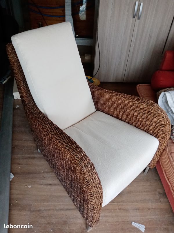 Vends fauteuil de salon osier et métal (image 2)