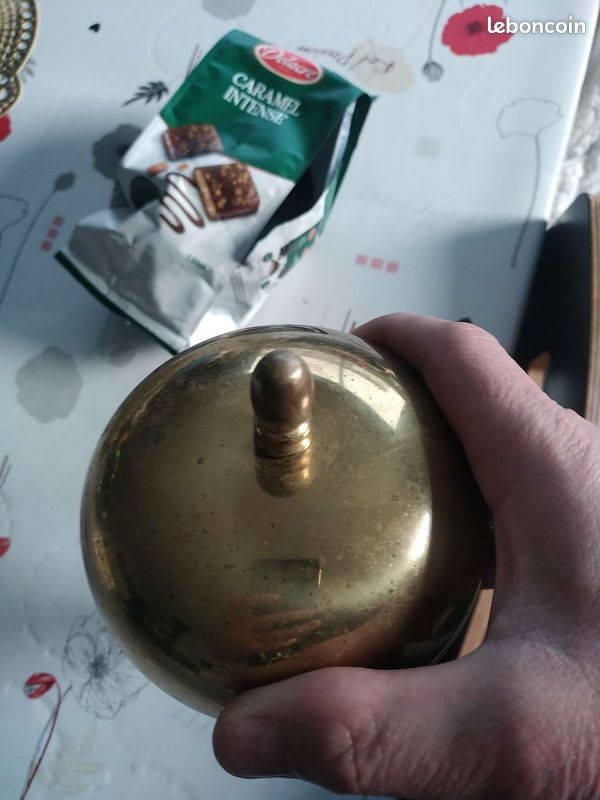 Ancienne et rare grosse Boule d'escalier rampe ou autre laiton dia 12 cm (image 3)