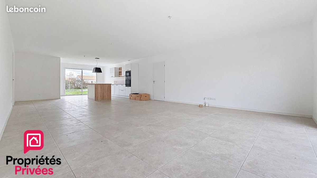 Maison 5 pièces 140 m² · à Saint-Sauveur-d'Aunis · 140 m² · 375 000 €