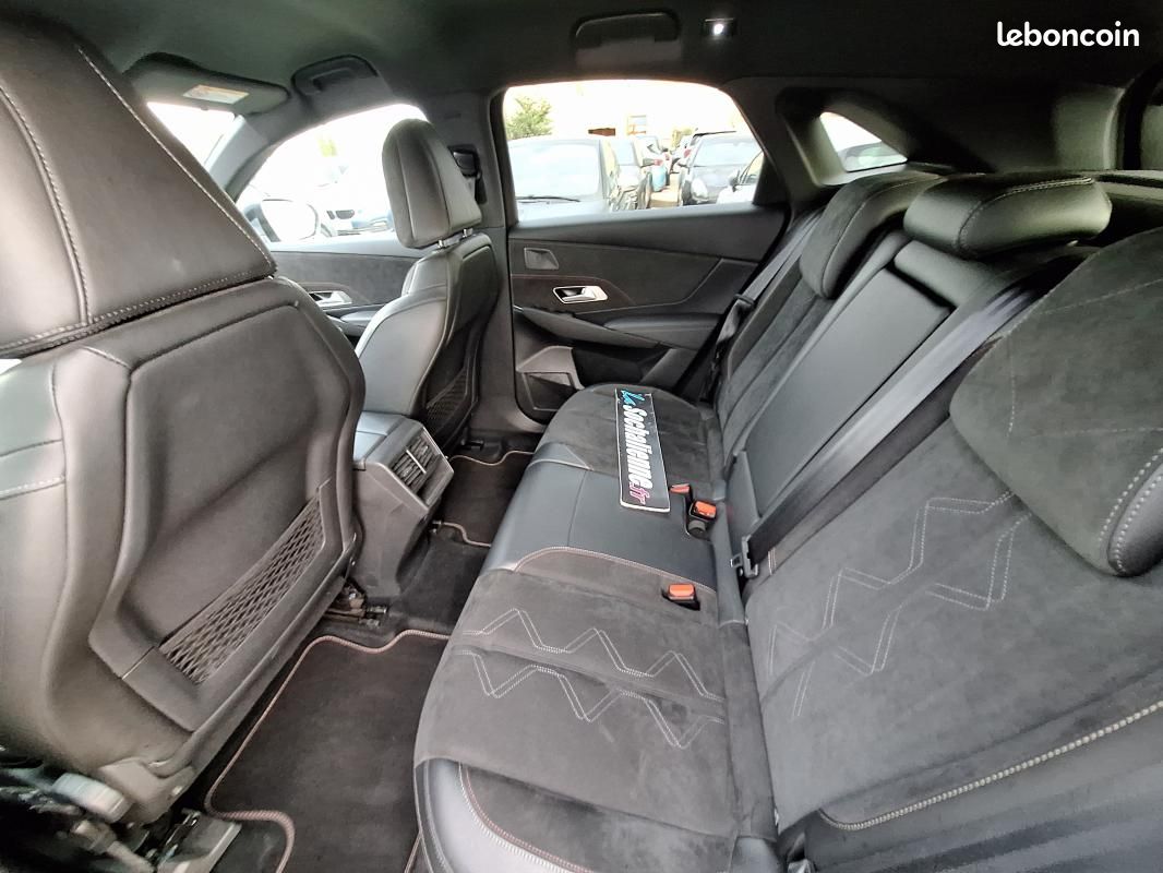 DS 7 Crossback BlueHDi 130 EAT8 Performance Line (image 8)
