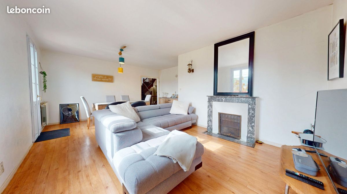 Maison 8 pièces 176 m² · à Cambo-les-Bains · 176 m² · 329 900 €