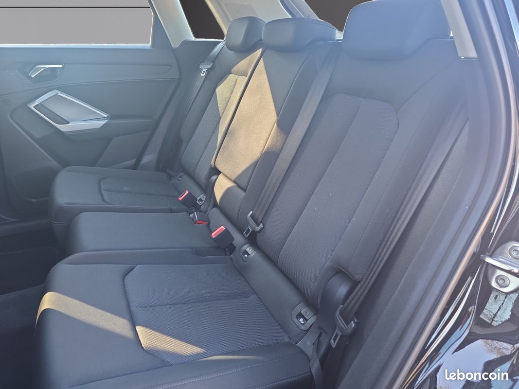AUDI Q3 35 TFSI 1.5 150 S EDITION S TRONIC 150Ch Garantie 12 mois (image 10)