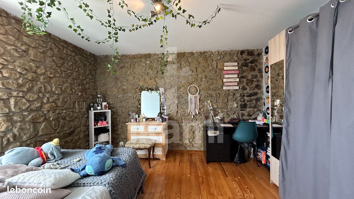 Ferme 7 pièces 257 m² (image 10)