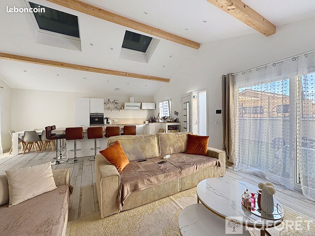 Maison 5 pièces 130 m² · à Vaulx-Milieu · 130 m² · 390 000 €