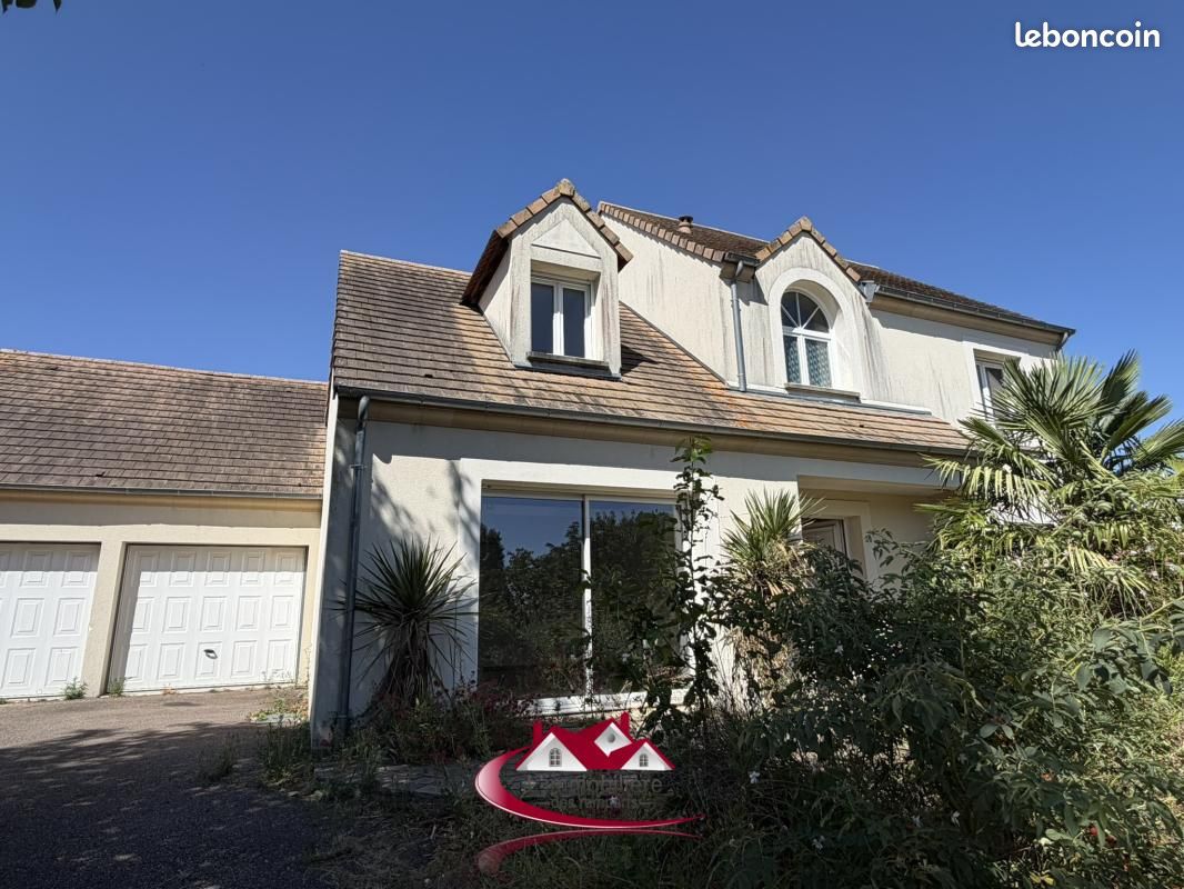 Maison 6 pièces 135 m² · à Maulette · 135 m² · 416 000 €