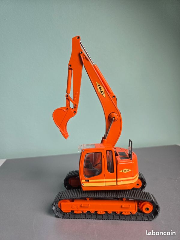 Conrad 1/50 (image 6)
