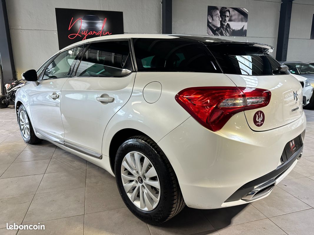 Citroên DS5 1.6 Blue-HDI 115ch BVM 89.000km/Suivi d'entretien Complet (image 5)