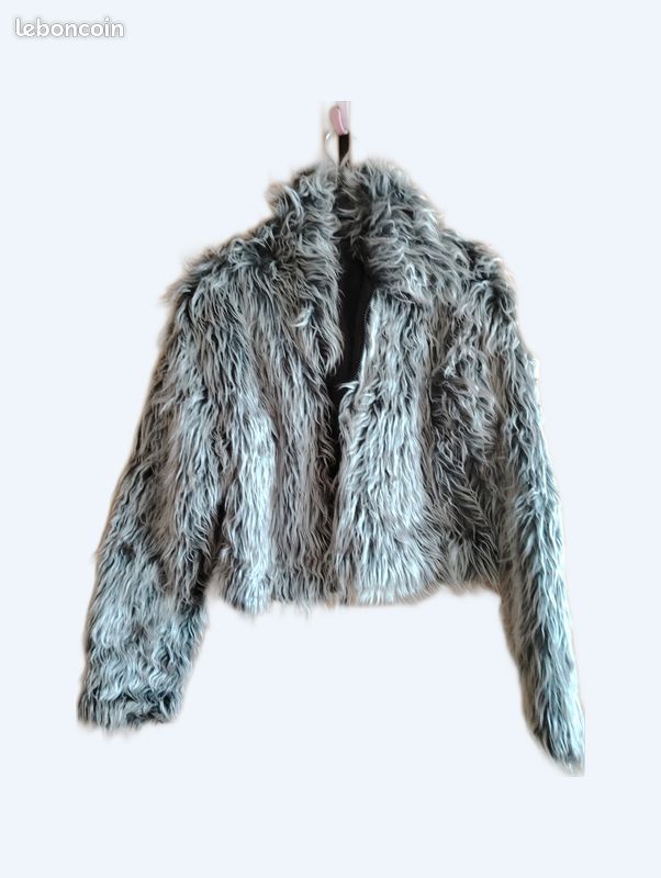 Veste grise à poils synthétiques Vêtements