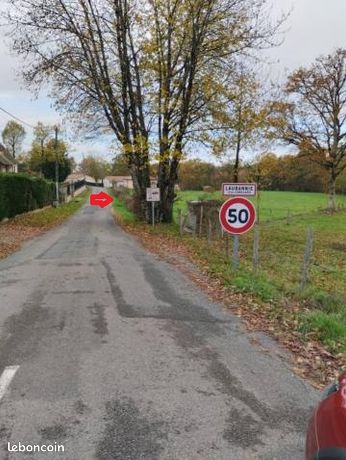 Terrain constructible de 788 m²