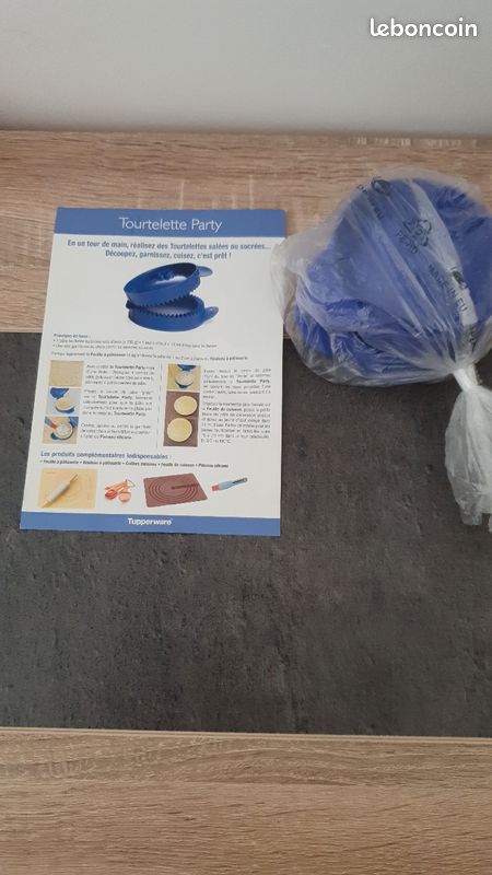 Tourtelette party tupperware (image 1)