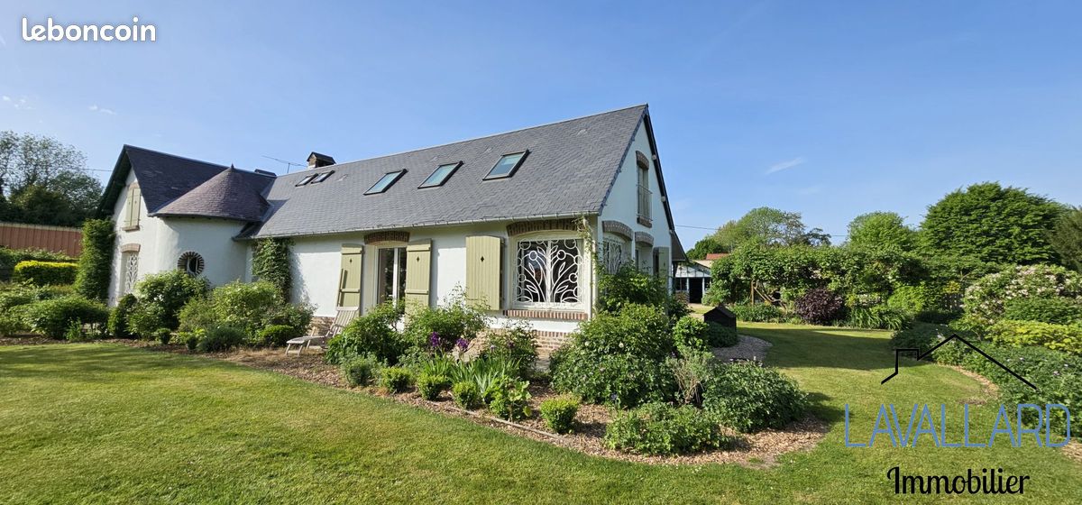 Maison 11 pièces 285 m² · à Rubempré · 285 m² · 593 600 €