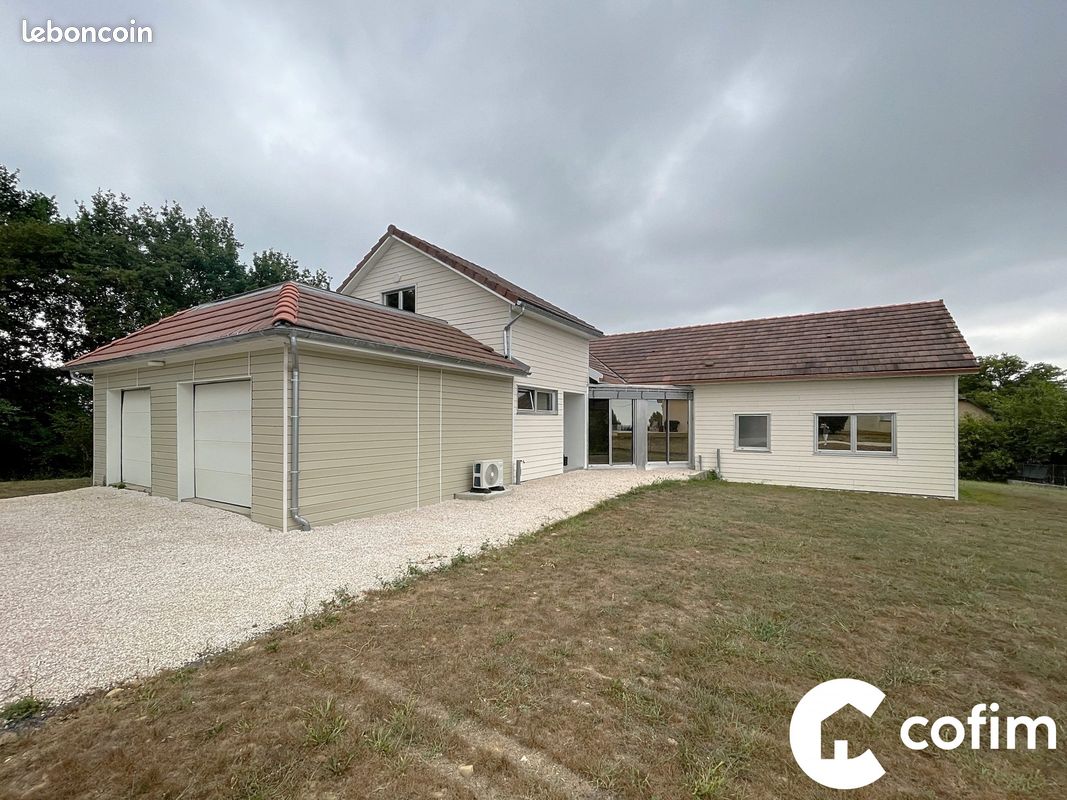 Maison 7 pièces 191 m² · à Simacourbe · 191 m² · 290 000 €