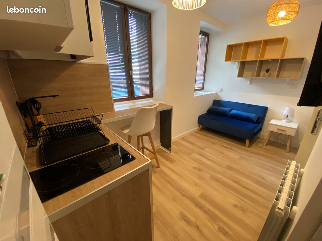 Appartement 1 pièce 13 m² · à Saint-Étienne · 13 m² · 350 €