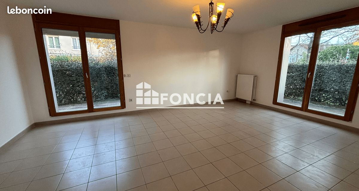 Appartement 4 pièces 107 m² · à Trappes · 107 m² · 1 339 €