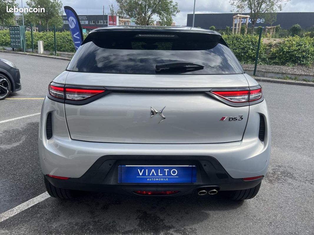 DS DS 3 CROSSBACK Performance Line EAT8 1.2 PureTech 130 - Distribution neuve (image 8)