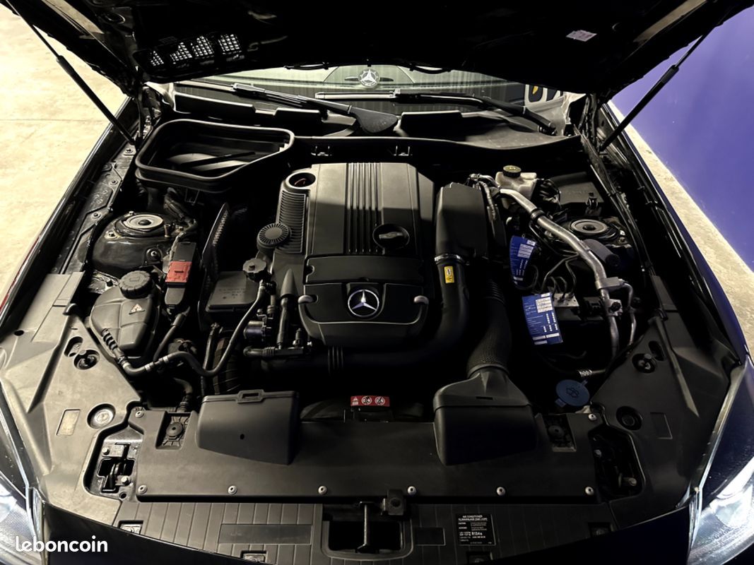 MERCEDES-BENZ Classe SLK 1.8 204ch AMG Line - Sièges chauffants et ventilés - Caméra de recul - Suivi Complet (image 13)