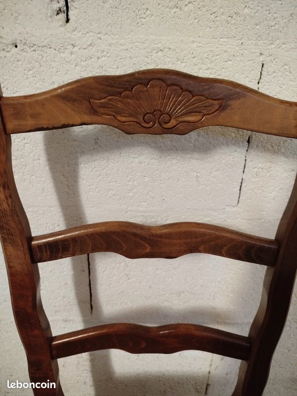 Chaise en bois / paille (image 2)