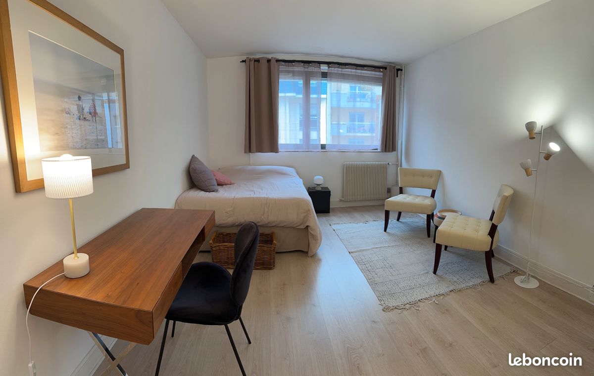 Appartement 1 pièce 27 m² · à Puteaux · 27 m² · 1 250 €/mois