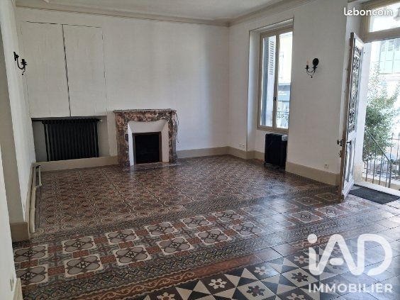 Maison 5 pièces 150 m² · à Savonnières · 150 m² · 299 900 €