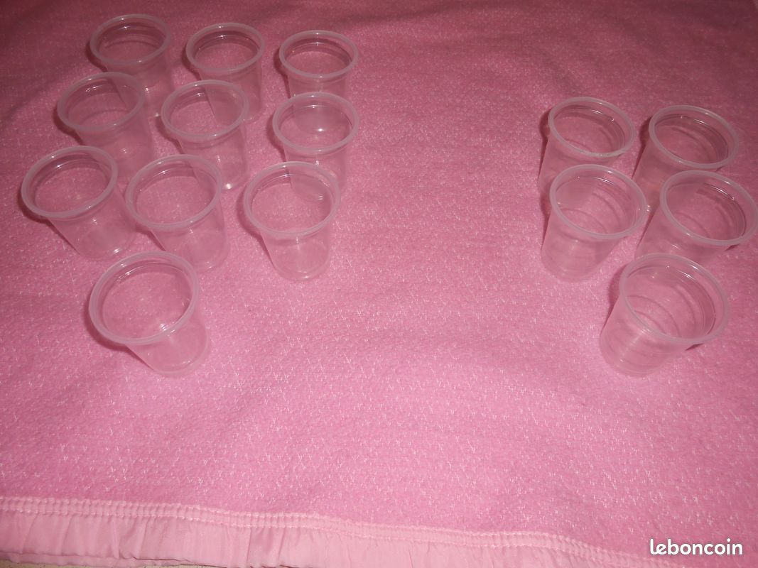Lot de 15 gobelets de yaourt vide nettoyés (image 2)