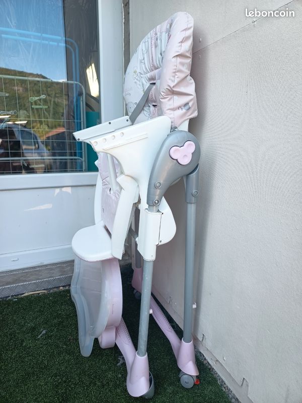 Chaise haute enfant (image 6)