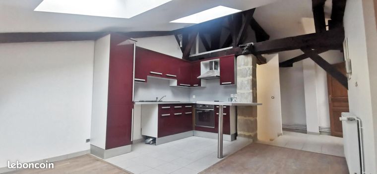 Loft/atelier/surface 1 pièce 33 m²