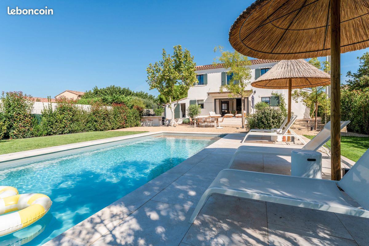 Maison 7 pièces 200 m² · à Saint-Rémy-de-Provence · 200 m² · 2 150 000 €