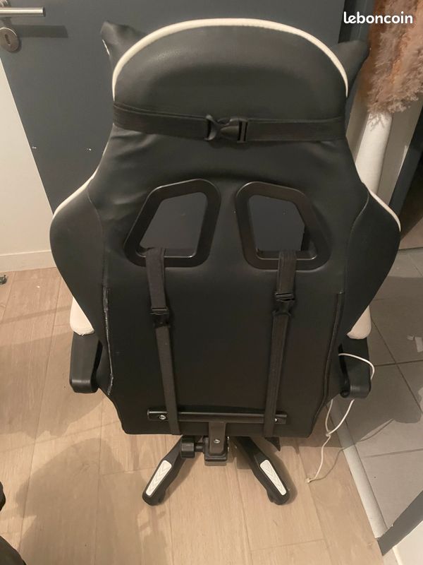 Chaise gaming (image 1)