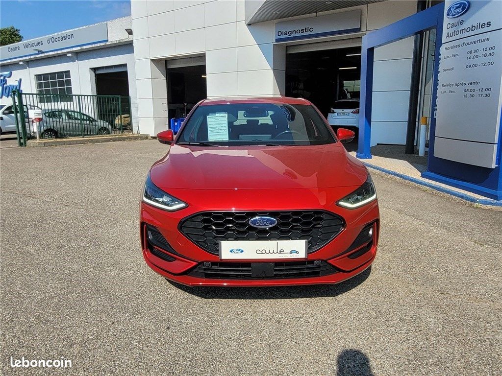 Ford Focus IV 1.0 ECOBOOST 155 S&S MHEV ST-Line X (image 12)