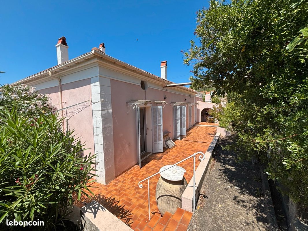 Maison 5 pièces 169 m² · à Aregno · 169 m² · 730 000 €
