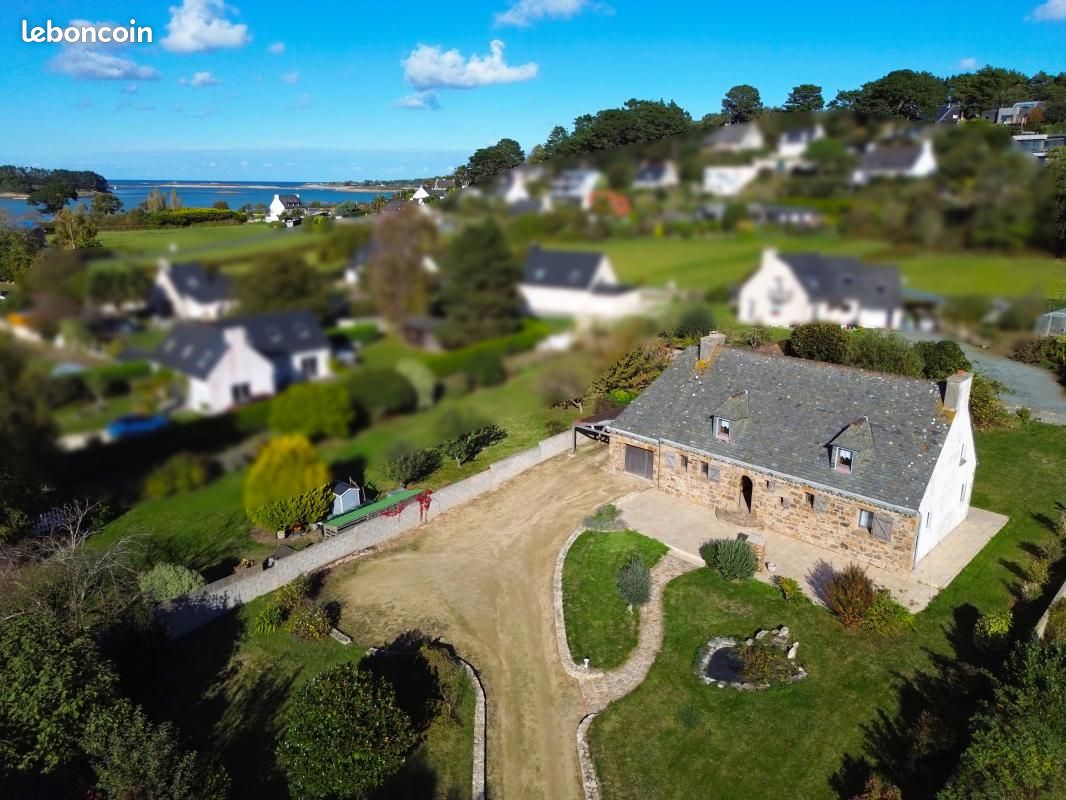 Maison 6 pièces 196 m² · à Pleumeur-Bodou · 196 m² · 404 700 €