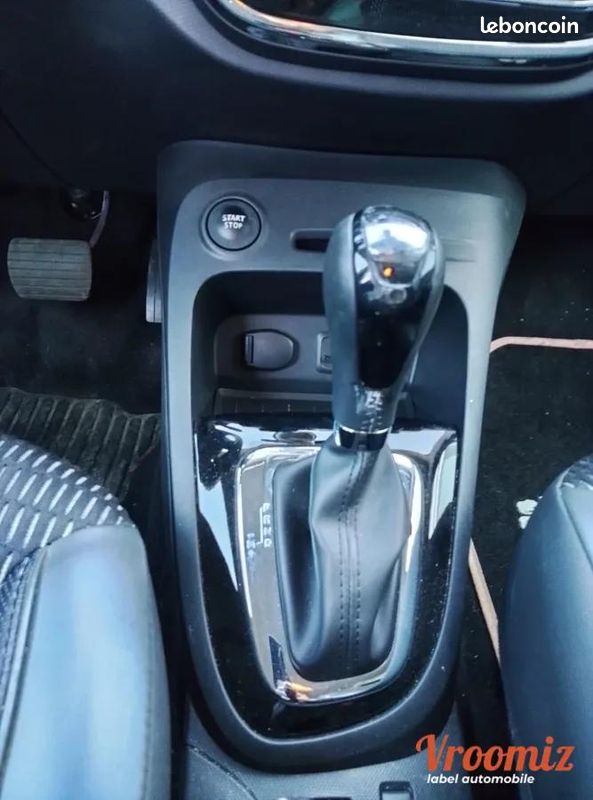 Renault Captur 1.2 TCE 120 ZEN EDC BVA (image 17)
