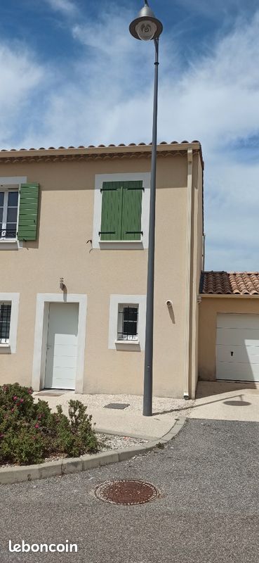 Maison 4 pièces 87 m² · à Montélimar · 87 m² · 1 035 €/mois